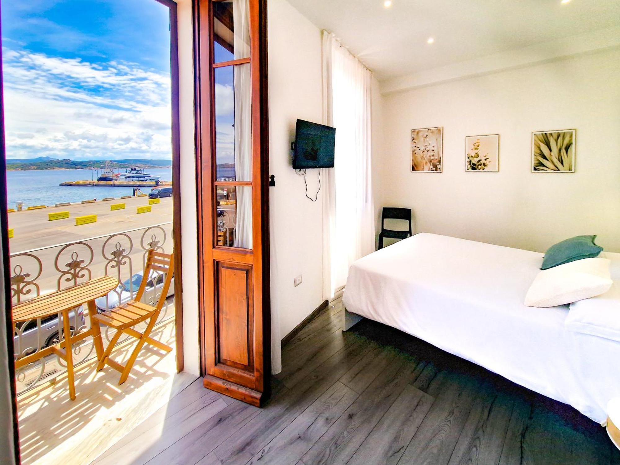Il Caracolo Rooms La Maddalena  Zewnętrze zdjęcie